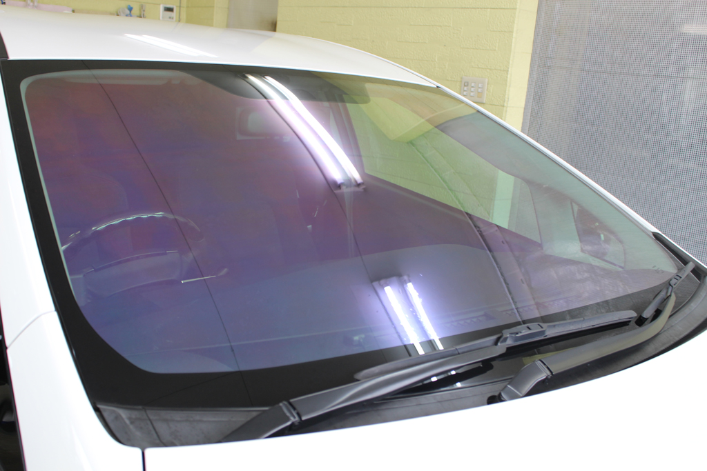 トピックス 可視光線透過率測定証明証 の発行 リボルト茨城 車 バイクのガラスコーティング カーフィルム施工のプロショップ