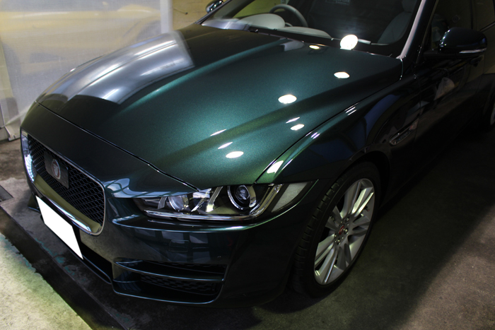 1704jaguarxe20d_5.jpg