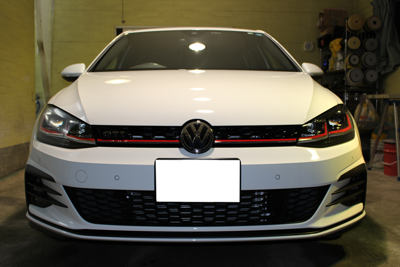 1803golfgti7_1.jpg