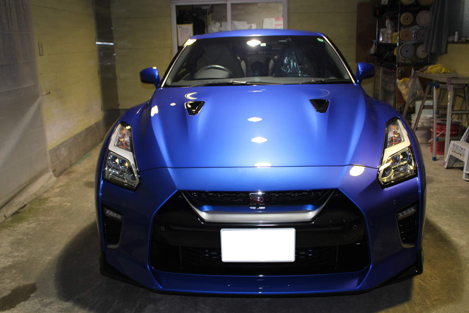 2106gt-r_2.jpg